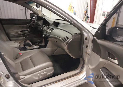 2010 Honda Accord 3.5 Ex-L из США, поврежденный, VIN 1HGCP3F81AA003624